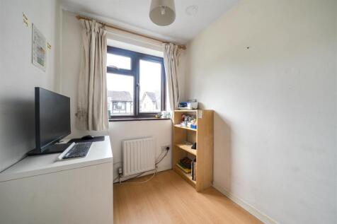 9 Elm Avenue, Ashby-De-La-Zouch