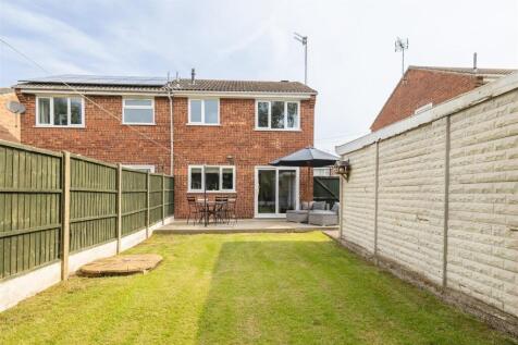 3 Tudor Close, Ashby