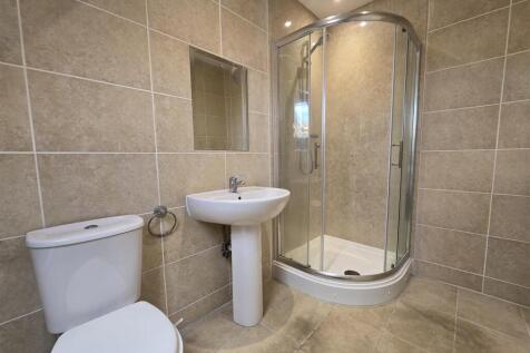Flat 4, 110 Smisby Road