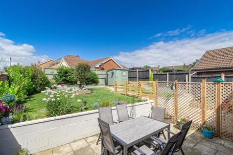 1 Berry Close, Ravenstone