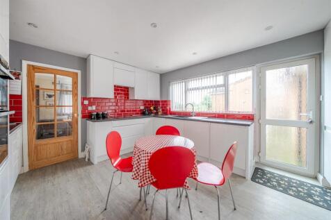 41 Pennine Way, Ashby