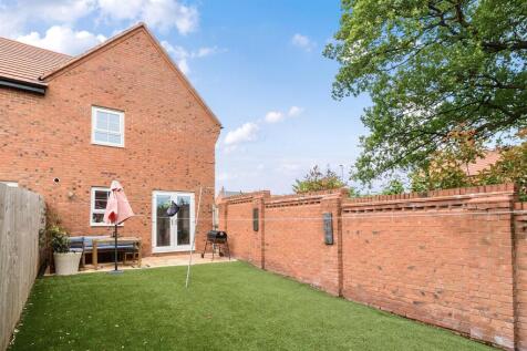 1 Davies Close, Hugglescote
