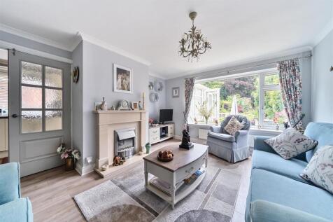 38 Bath Lane, Moira