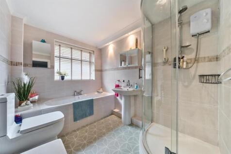 38 Bath Lane, Moira