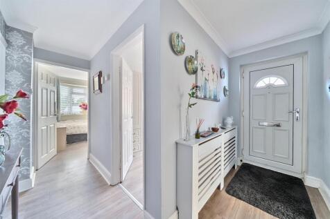 38 Bath Lane, Moira