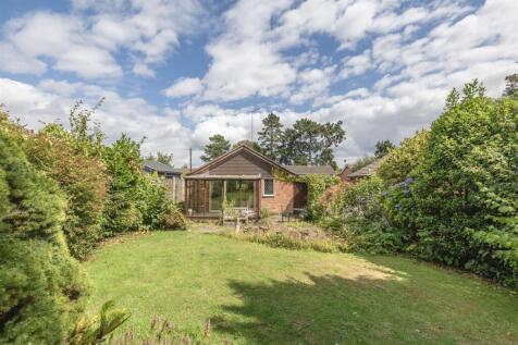 21 Trinity Close, Ashby