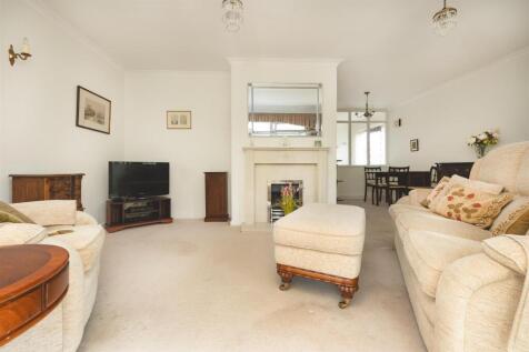 21 Trinity Close, Ashby