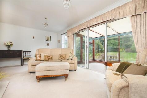 21 Trinity Close, Ashby