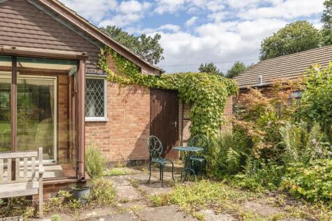21 Trinity Close, Ashby