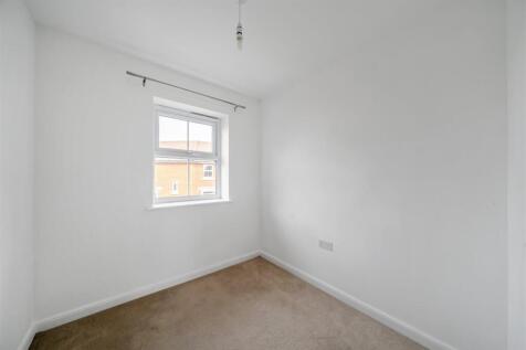 10 Isaac Close, Ashby