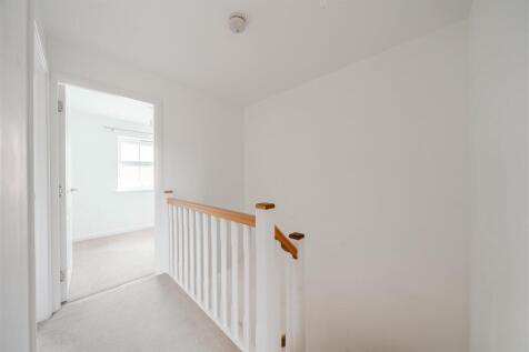 10 Isaac Close, Ashby