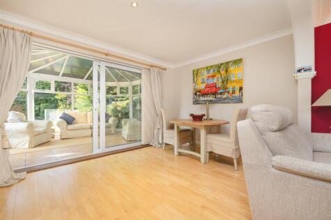 52 Oakham Drive, Coalville