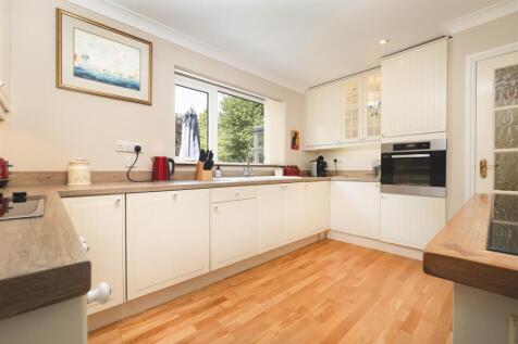 52 Oakham Drive, Coalville