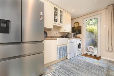 52 Oakham Drive, Coalville