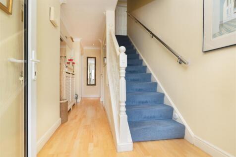 52 Oakham Drive, Coalville