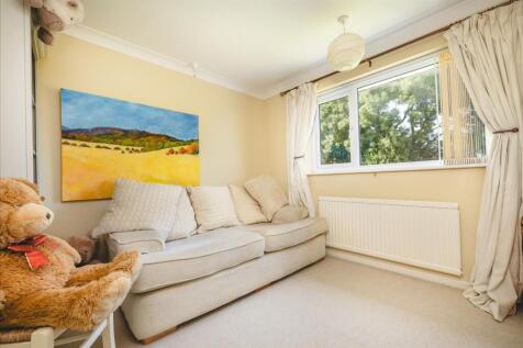 52 Oakham Drive, Coalville