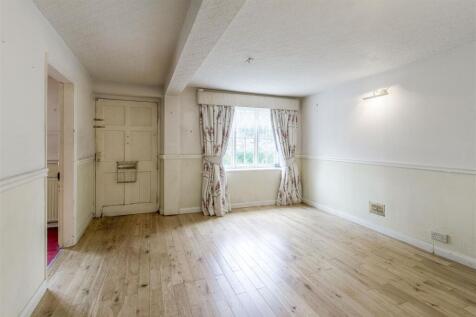 18 High Street, Ticknall