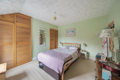 4 Church Lane, Thornton