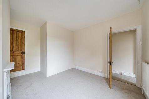 114 Main Street, Swannington