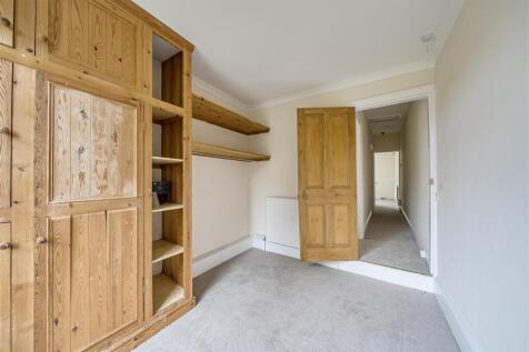 114 Main Street, Swannington