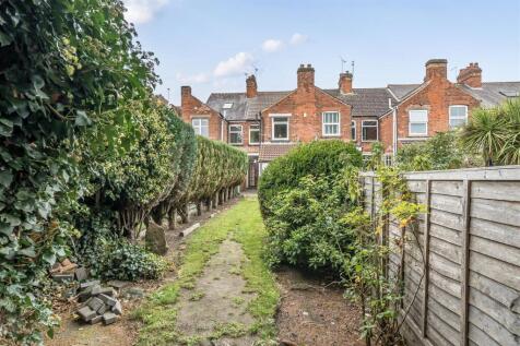 114 Main Street, Swannington