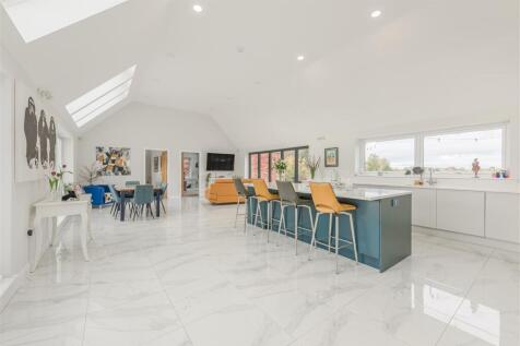 Serendipity, Station Road, Ibstock