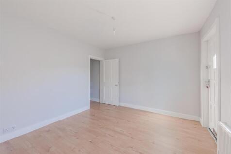 11 Derby Road, Ashby