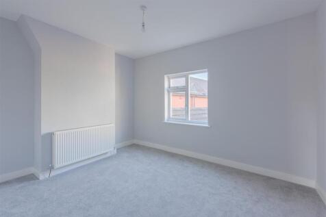 11 Derby Road, Ashby