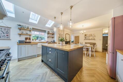 25 Nottingham Road, Ashby