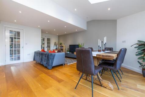 31 Buttercup Avenue, Donisthorpe