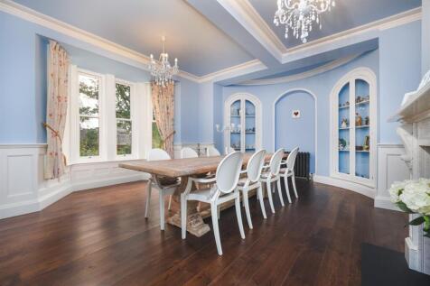 Upper Church St, Ashby