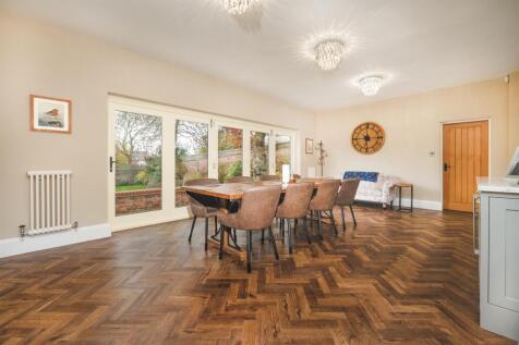 Upper Church St, Ashby