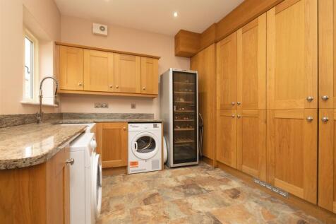 Upper Church St, Ashby