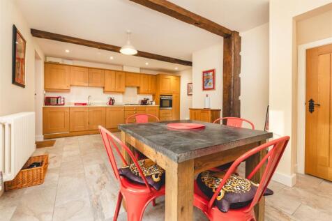 Upper Church St, Ashby