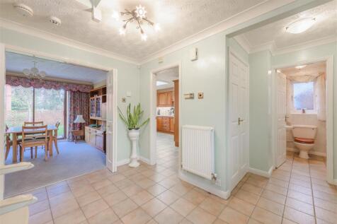 72 Main Street, Netherseal