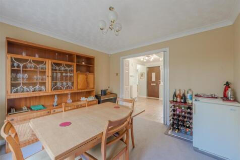 72 Main Street, Netherseal