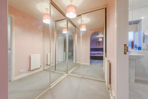 72 Main Street, Netherseal