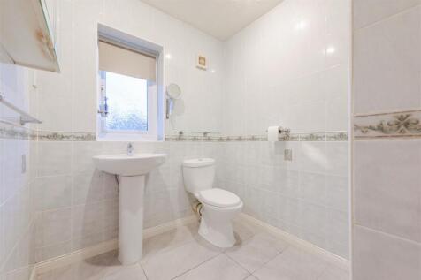 72 Main Street, Netherseal