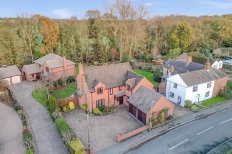 72 Main Street, Netherseal