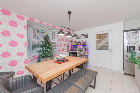 2 Clarence Place, Ashby