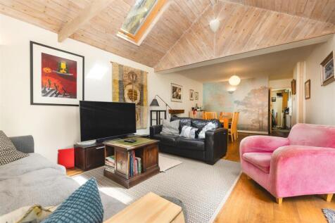 15 Spring Lane, Packington