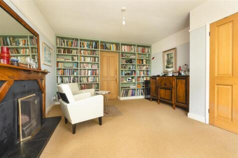 15 Spring Lane, Packington