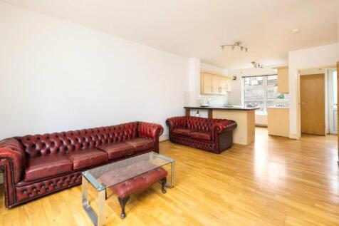 Living Room/Kitchen