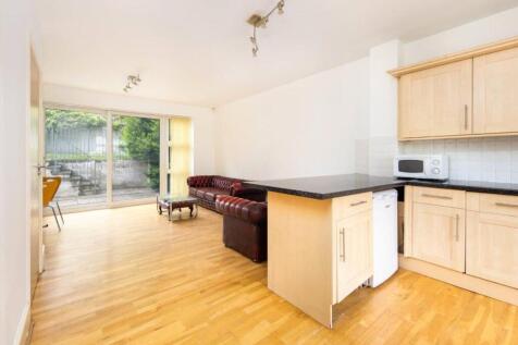 Kitchen/Living Room