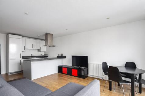 Kitchen/Living Area