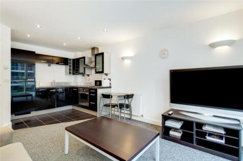 Living Room/Kitchen