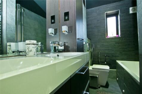Bathroom View 4