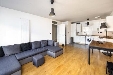 Living Room/Kitchen