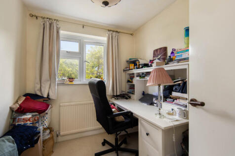Bedroom 3/Office