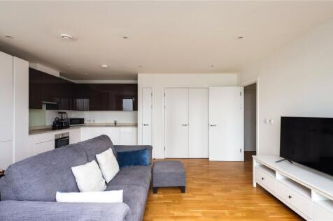 Living Area  View 6